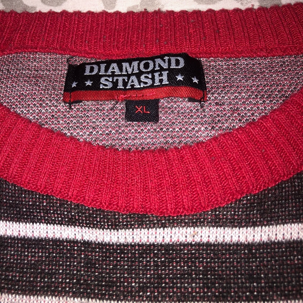 Diamond Stash Sweater - Picture 2 of 3